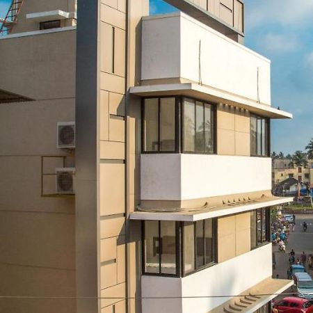 Hotel Nirvana Alībāg Dış mekan fotoğraf